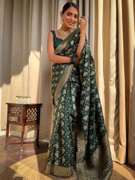 Picture of Wonderful Silk & Jacquard Dark Green Saree