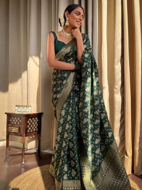 Picture of Wonderful Silk & Jacquard Dark Green Saree
