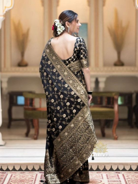 Picture of Stunning Silk & Jacquard Black Saree