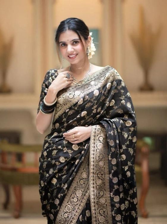 Picture of Stunning Silk & Jacquard Black Saree
