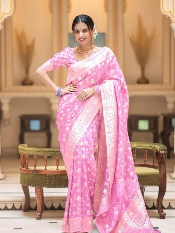 Picture of Beautiful Silk & Jacquard Light Pink Saree