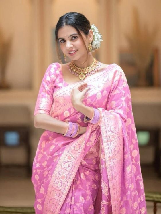 Picture of Beautiful Silk & Jacquard Light Pink Saree