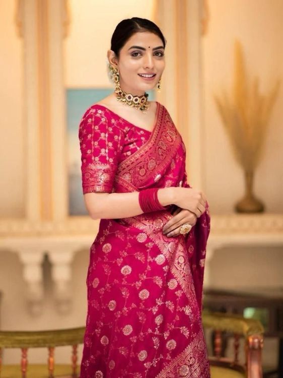 Picture of Beautiful Silk & Jacquard Deep Pink Saree