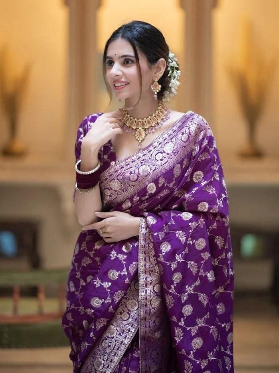 Picture of Lovely Silk & Jacquard Purple Saree