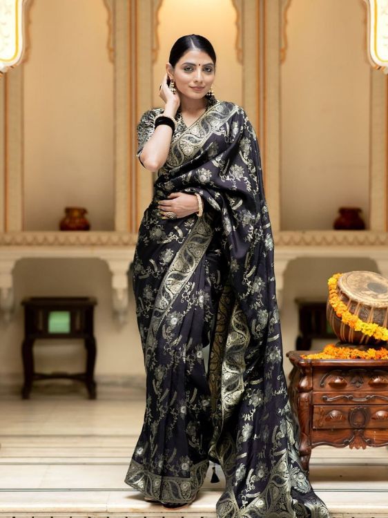 Picture of Lovely Silk & Jacquard Black Saree