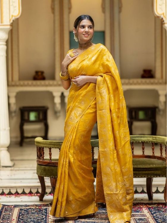 Picture of Ravishing Silk & Jacquard Yellow Saree