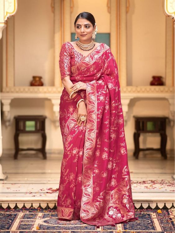 Picture of Elegant Silk & Jacquard Pink Saree