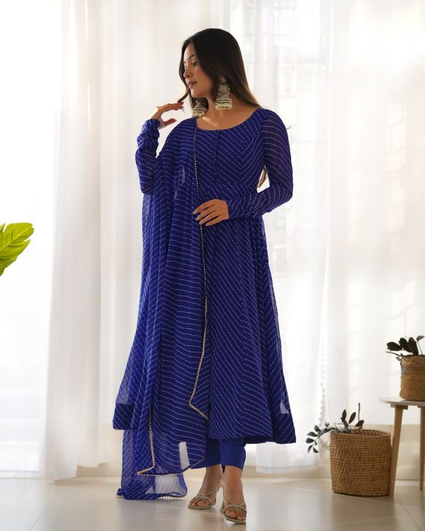 Picture of Graceful Georgette Blue Salwar Suits