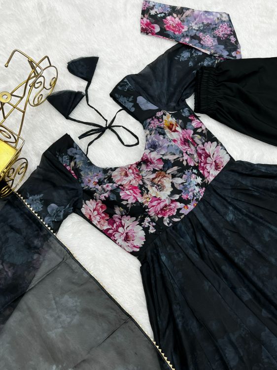 Picture of Ideal Organza Black Readymade Suits