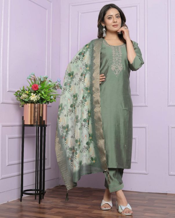 Picture of Sightly Rusian Silk Green Readymade Suits