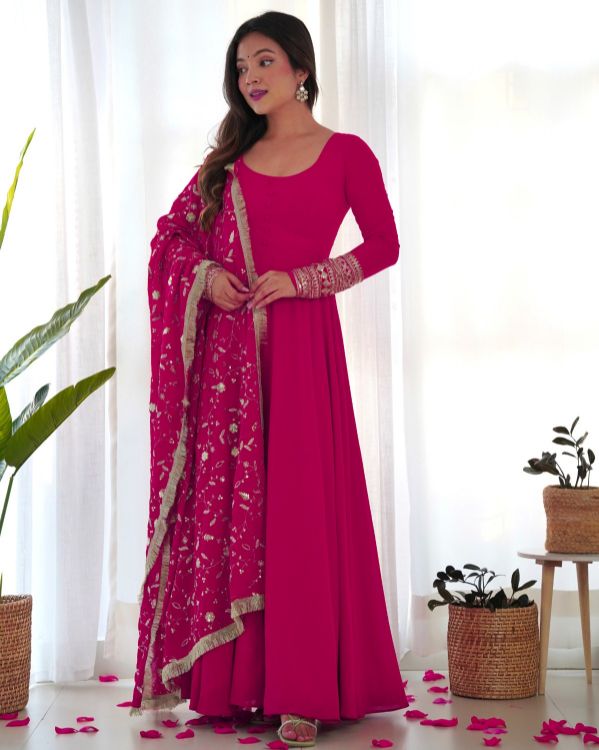 Picture of Resplendent Georgette Deep Pink Readymade Suit