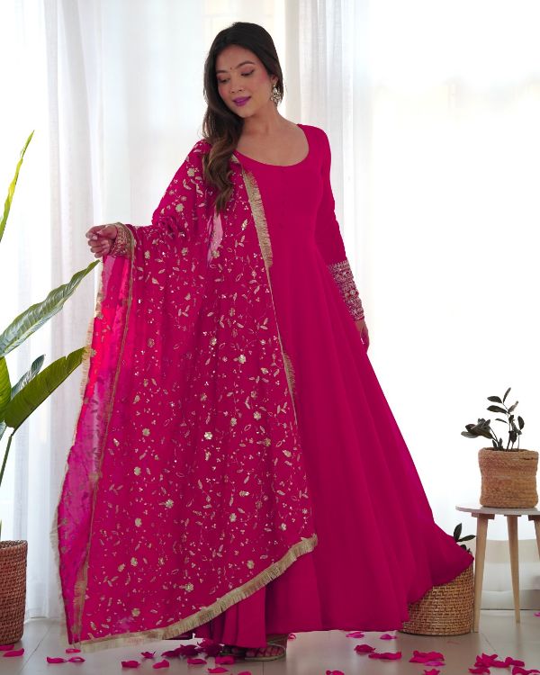 Picture of Resplendent Georgette Deep Pink Readymade Suit