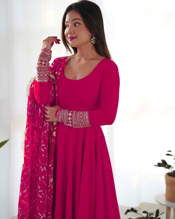 Picture of Resplendent Georgette Deep Pink Readymade Suit