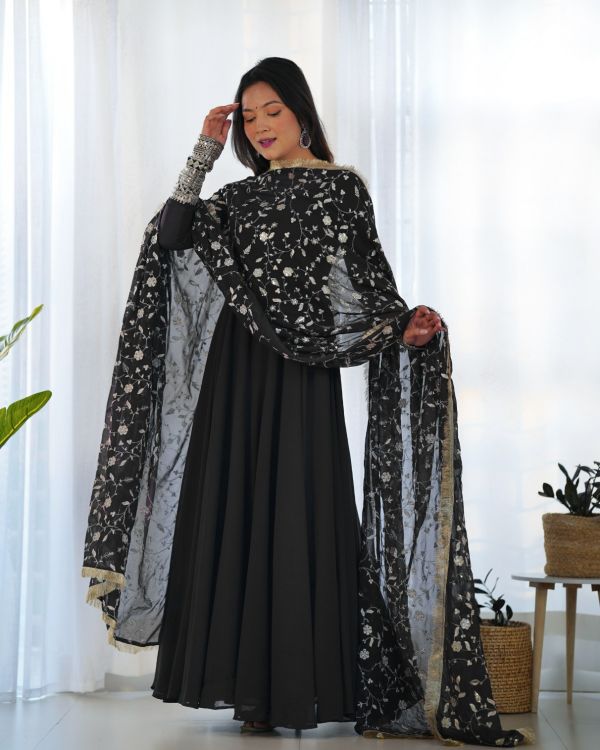 Picture of Premium Festive Wear Black Anarkali Readymade Suit