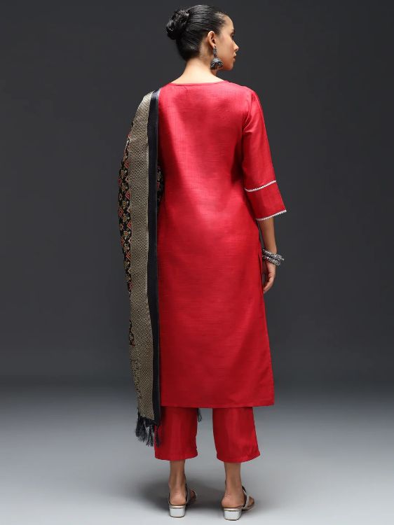 Picture of Beauteous Cotton Silk Blend Red Readymade Suits