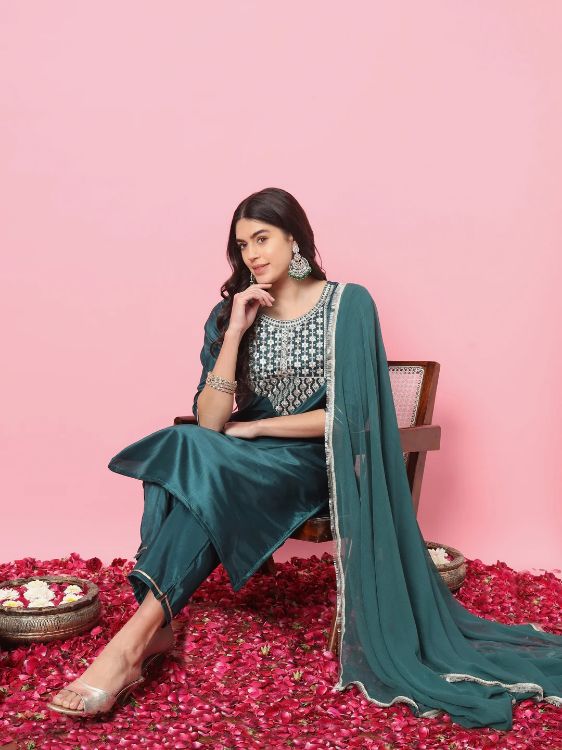 Picture of Grand Silk Blend Green Readymade Salwar Suits