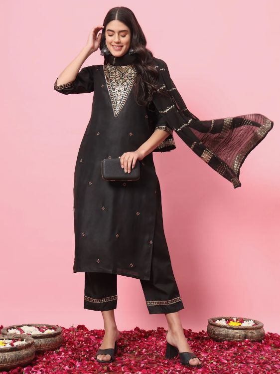 Picture of Elegant Cotton Black Readymade Salwar Suits