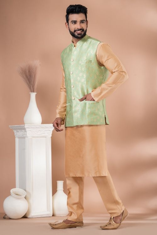 Picture of Graceful Jacquard Silk Kurta Pajama With  Jacket