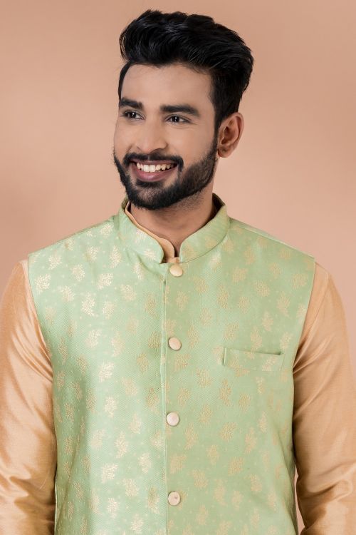 Picture of Graceful Jacquard Silk Kurta Pajama With  Jacket