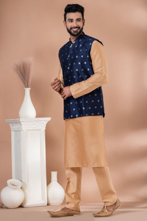 Picture of Exquisite Mulberry Butti Navy Blue Kurta Pajama With Jacket