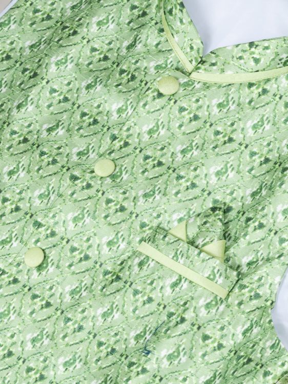 Picture of Bewitching Silk Green Kurta Pajama With Jacket