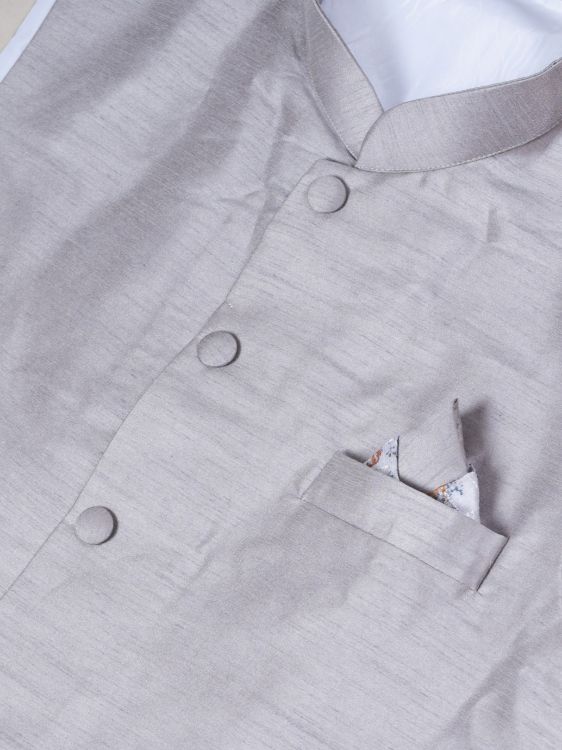 Picture of Gorgeous Banarasi Silk Grey Kurta Pajama With Jacket