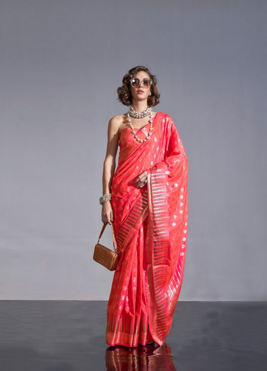 Picture of Ideal Handwoven Weaving Silk Pink Saree