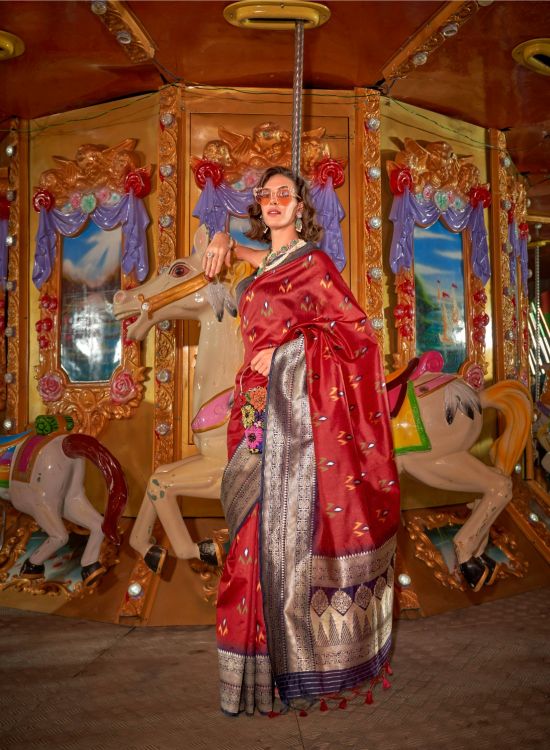 Picture of Statuesque Handloom Weaving Silk Maroon Saree