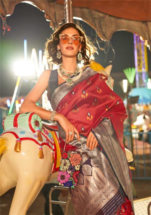 Picture of Statuesque Handloom Weaving Silk Maroon Saree