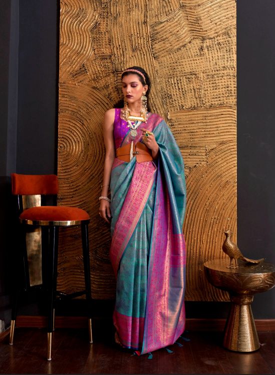 Picture of Magnificent Weaving Silk Blue Saree