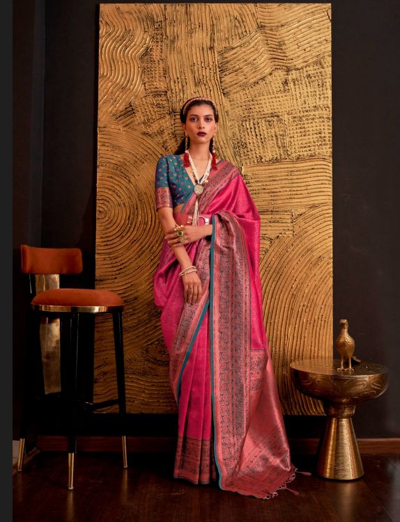 Picture of Sightly Weaving Silk Pink Saree
