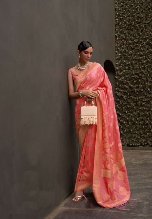 Picture of Lovely Nylon Chiffon Pink Saree