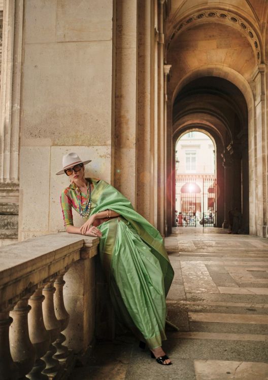 Picture of Taking Soft Silk Handloom Weaving Light Green Saree
