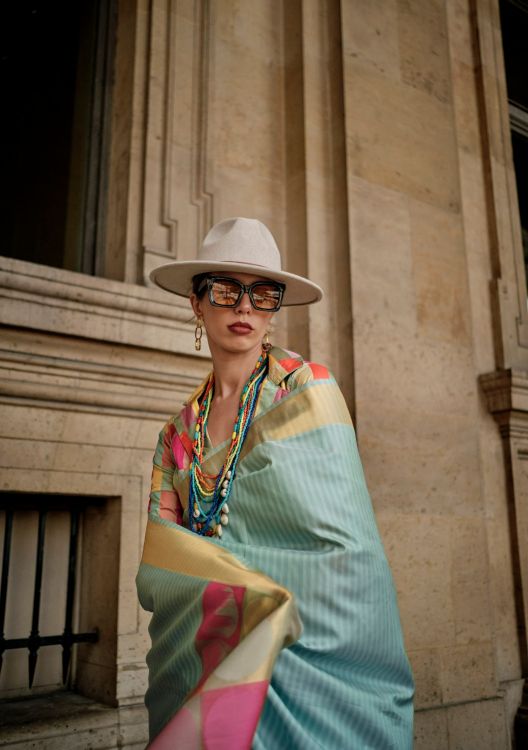 Picture of Sightly Soft Silk Handloom Weaving Sky Blue Saree