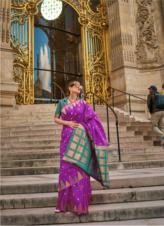 Picture of Grand Handloom Weaving Khadi Silk Purple Saree