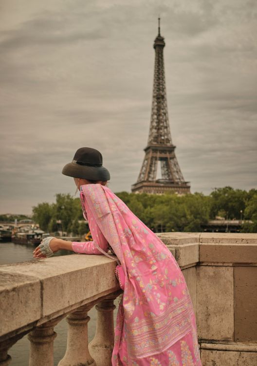 Picture of Superb Organza Pink Saree