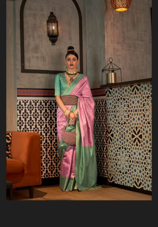 Picture of Classy Weaving Silk Light Pink Saree