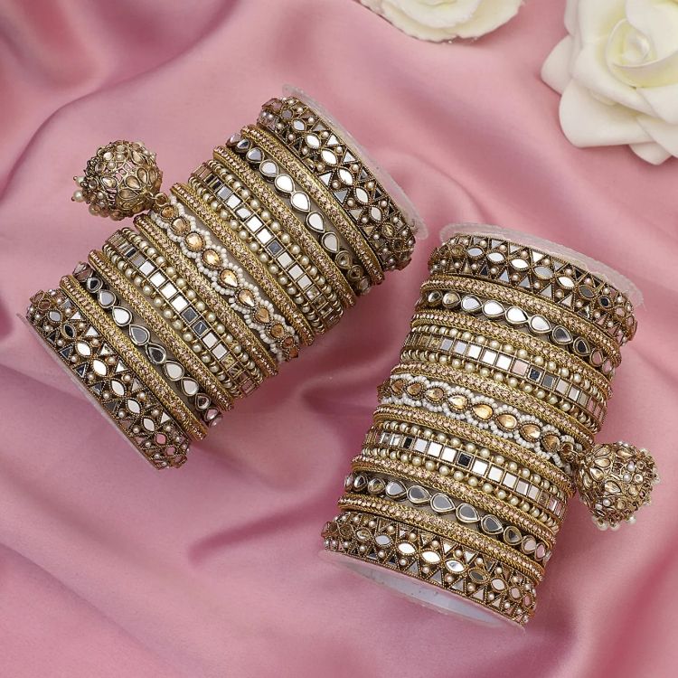 Picture of Nice Alloy Gold Bangle Set