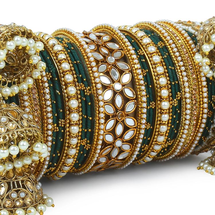 Picture of Classy Disclaimer Green Bangle Set