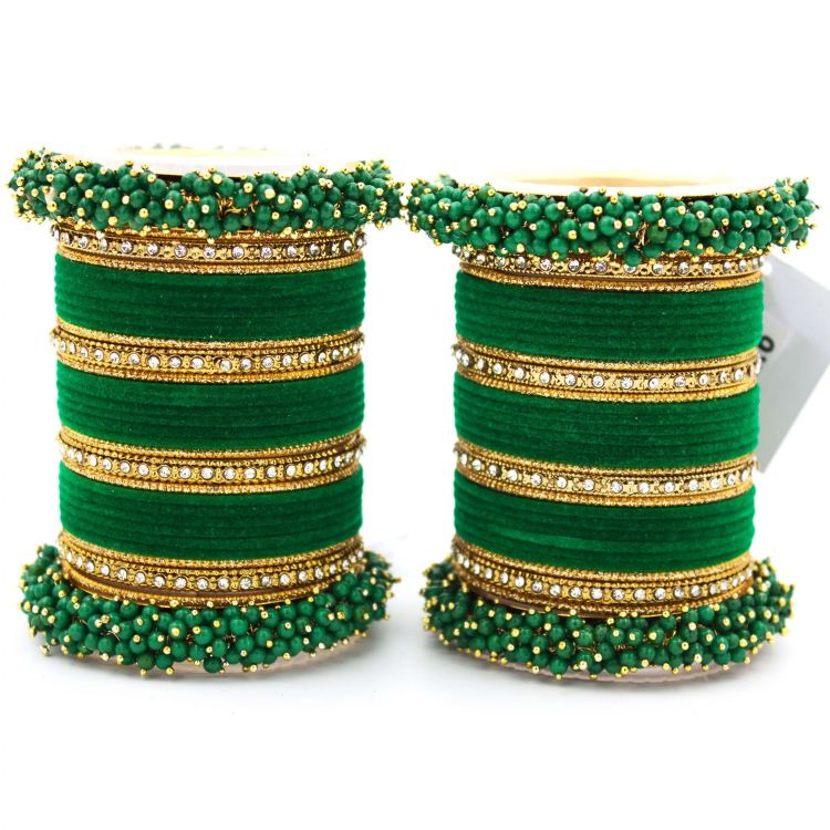 Picture of Fascinating Velvet Metal Green Bangle Set