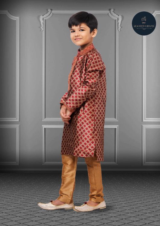 Picture of Good Looking Jacquard Silk Maroon Kurta Pajama