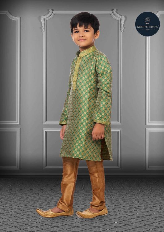 Picture of Shapely Jacquard Silk Green Kurta Pajama