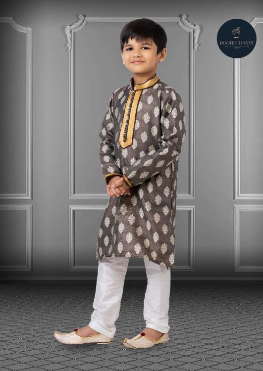 Picture of Delightful Jacquard Silk Grey Kurta Pajama
