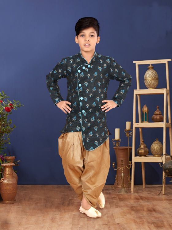 Picture of Magnificent Jacquard Silk Black Indo Western