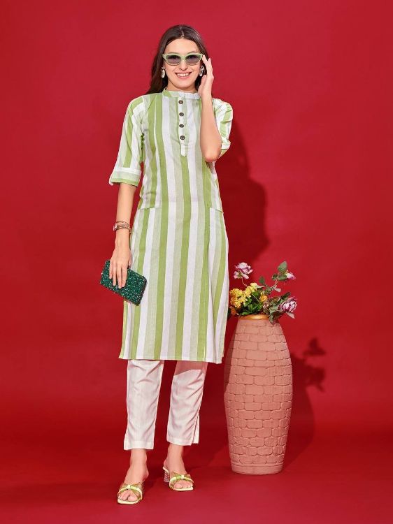 Picture of Exquisite Heavy Cotton Green Readymade Kurti