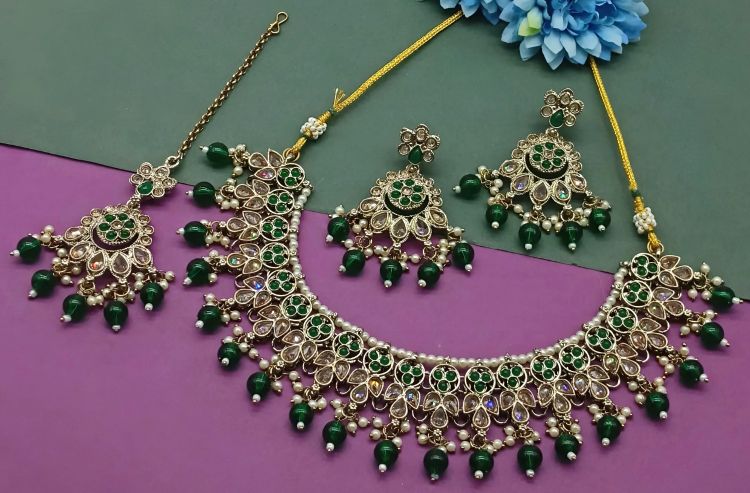 Picture of Beautiful Alloy Green Necklace