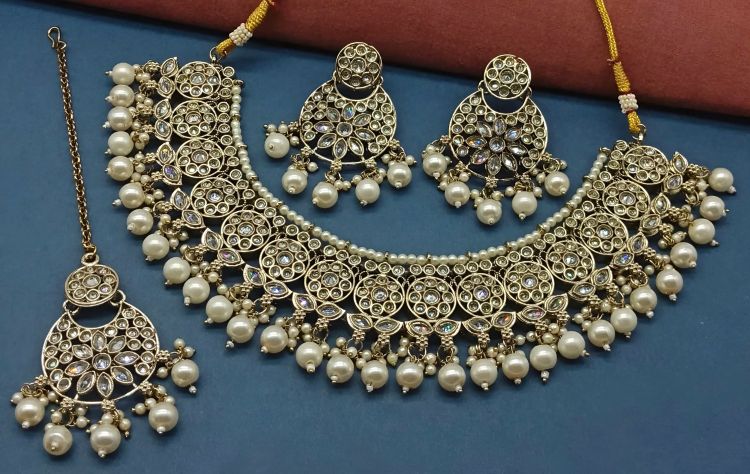 Picture of Good Looking Alloy White Necklace