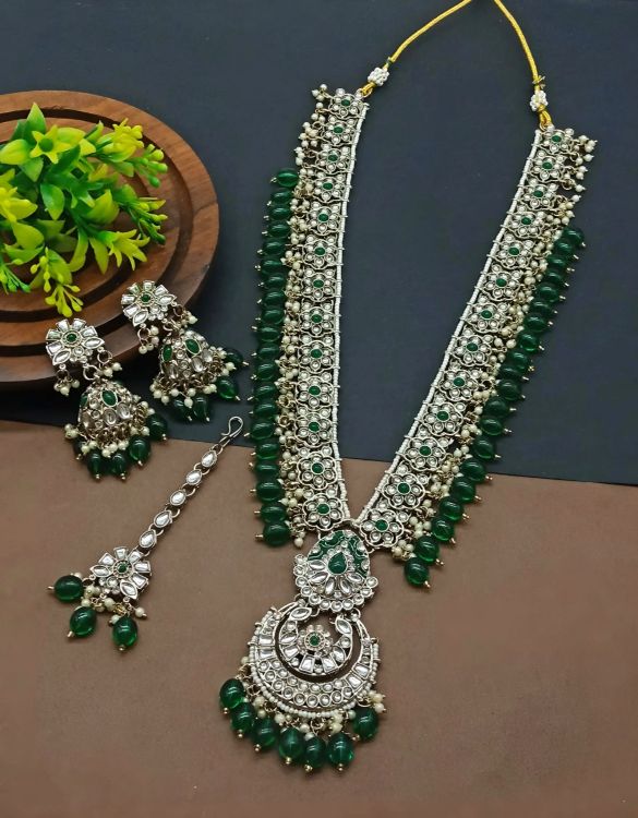 Picture of Sublime Alloy & Stone & Moti Green Necklace